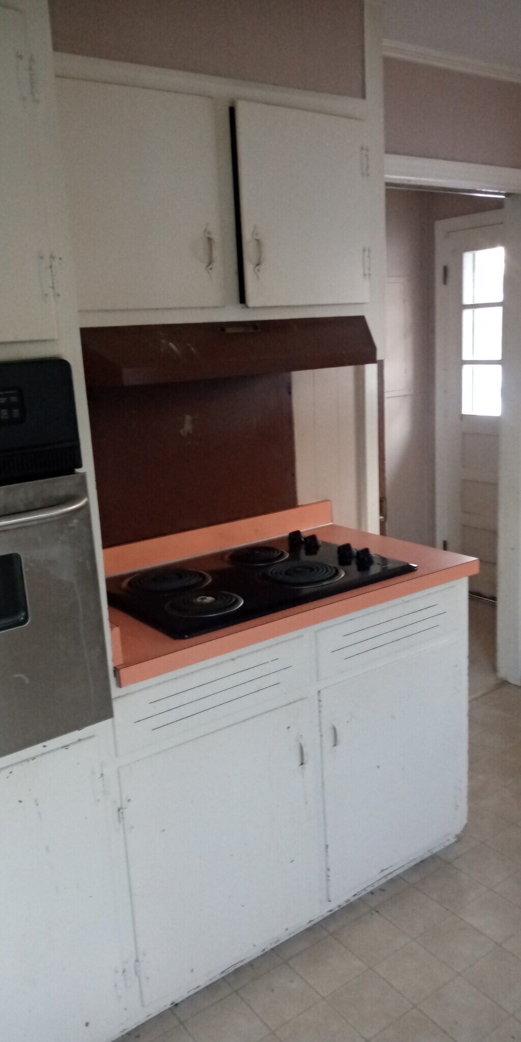 Building Photo - 468 Sunset Dr