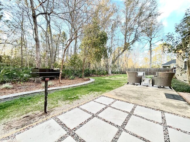 Building Photo - 114 Cinder Hill Dr