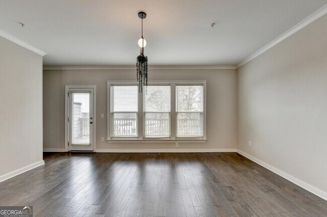 Building Photo - 2083 Holtz Ln