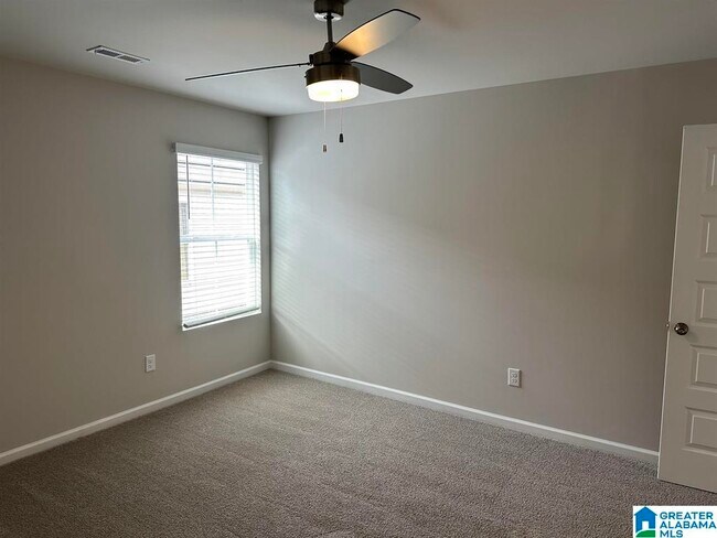 Building Photo - 1616 SIMMONS St