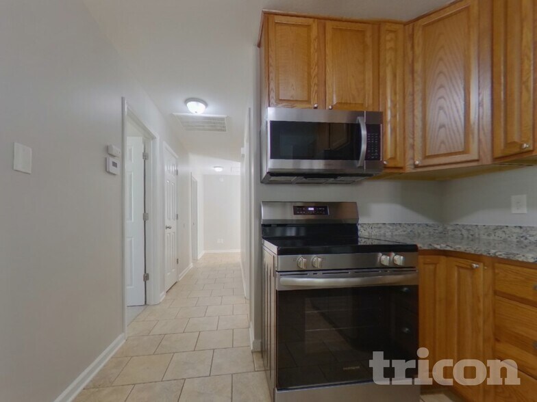Building Photo - 1041 Rabon Pond Dr