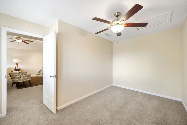 Building Photo - Spacious 3BR + Loft in the Palomino Park Community - Perfect for Comfortable, Convenient and Quit...