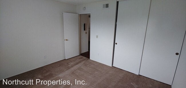 Building Photo - 4744 70th St