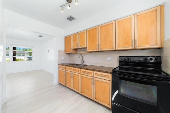 Building Photo - 2130 Wiley Ct