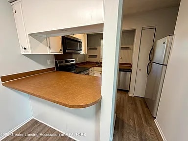 Building Photo - 612 S Dibble Blvd