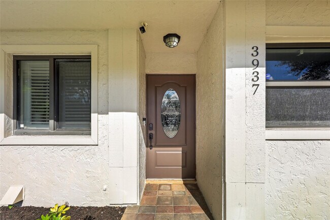 Building Photo - 3937 Arelia Dr