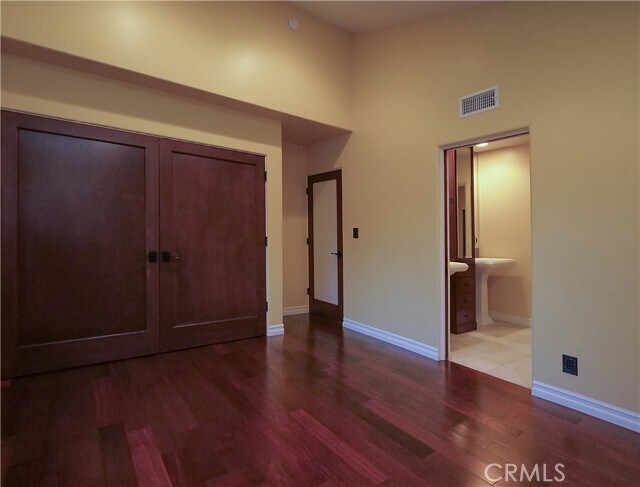 Building Photo - 30256 Avenida Selecta