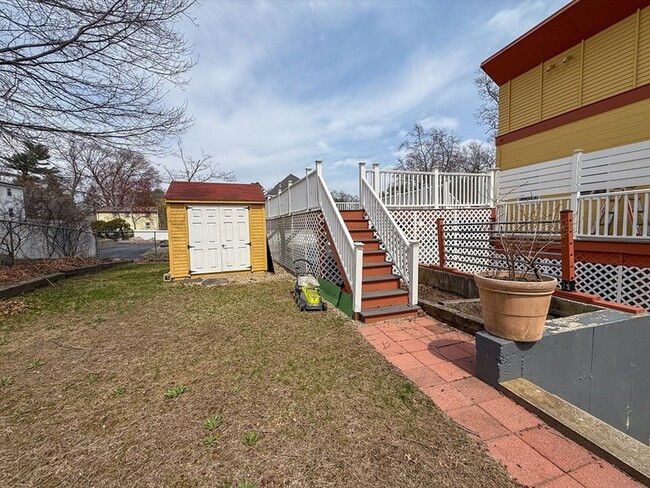 Building Photo - 5 Avondale Ave