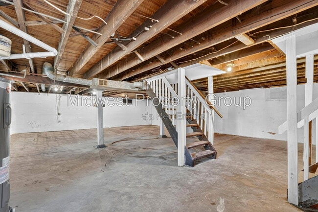 Building Photo - 11560 Old Halls Ferry Rd
