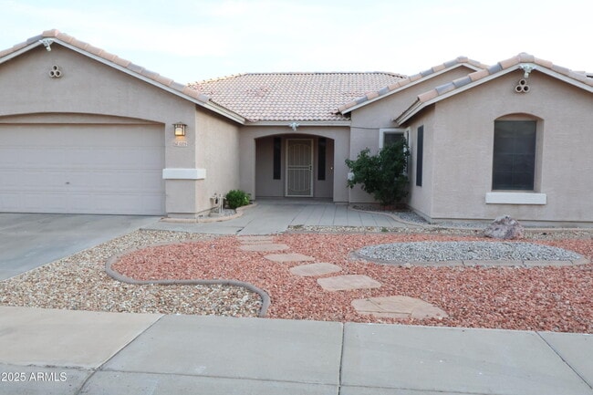 Building Photo - 5375 W Kaler Cir