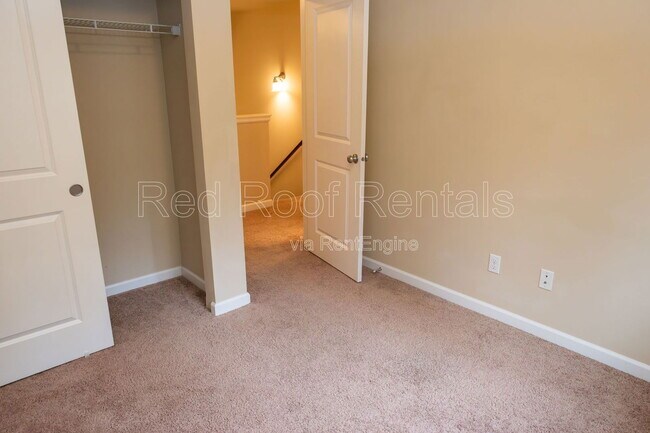 Building Photo - 4014 203rd St Ct E