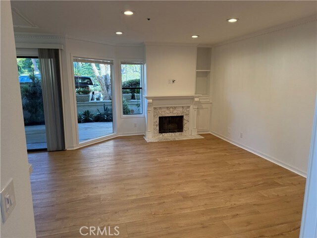 Building Photo - 950 Cagney Ln