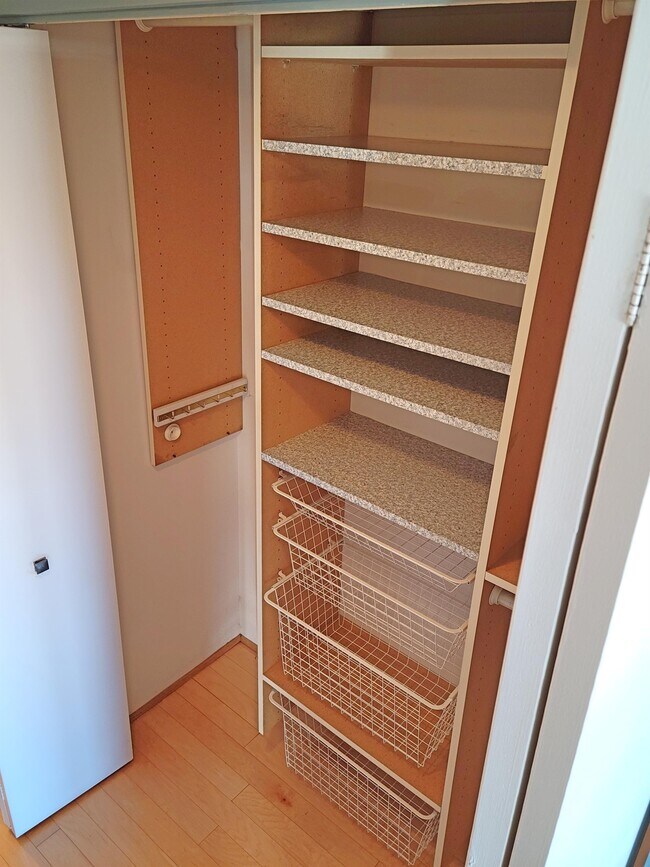 Building Photo - 1401 17th St NW