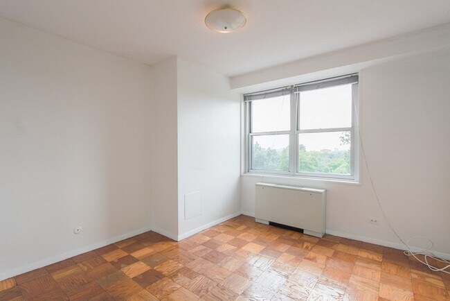 Building Photo - 151 Tremont St