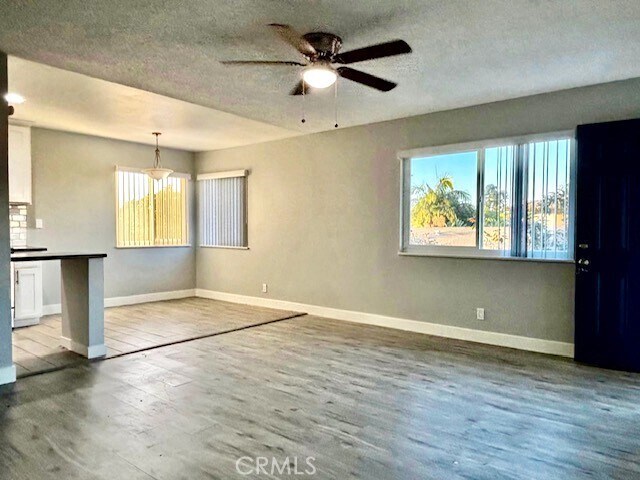 Building Photo - 17092 Emerald Ln
