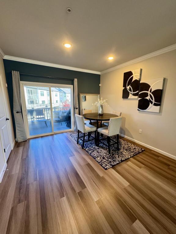 Building Photo - 211 Narrowleaf Way