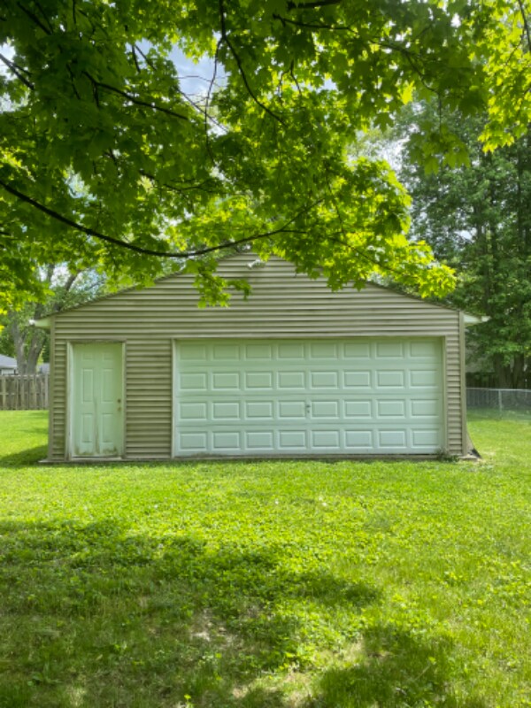 Building Photo - 4344 Terrace Dr