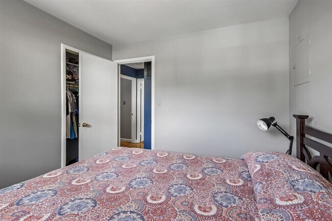 Building Photo - Amazing 5BR/3BA Home in Bethesda,MD - Ready early July!
