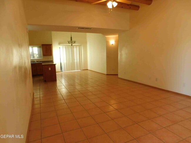 Building Photo - 3313 Tierra Espada Dr