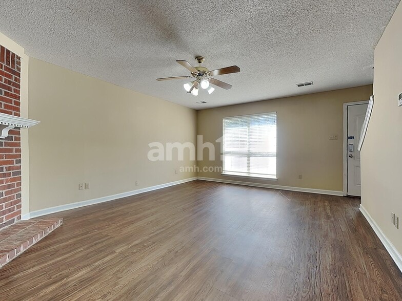 Building Photo - 5802 Eagleston Dr