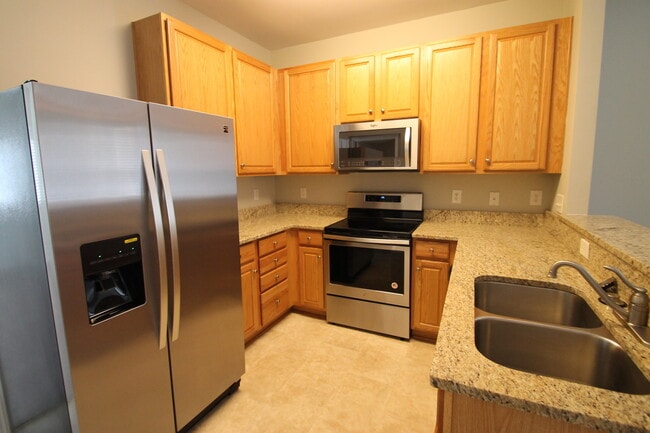 Building Photo - Exclusively Offered by Muse Realty, LLC