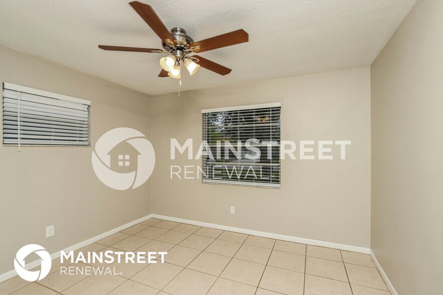 Building Photo - 271 Maywood Ave NW