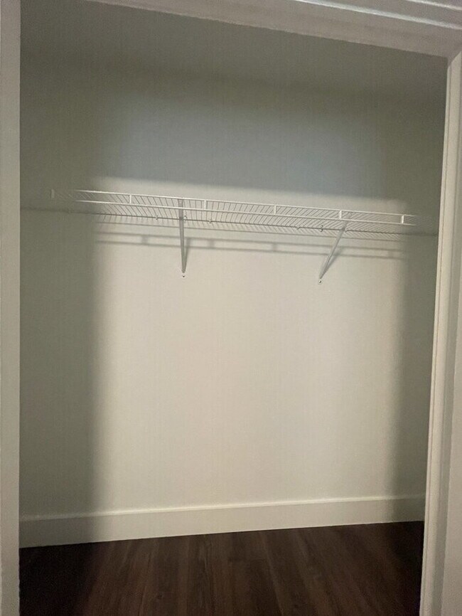 Building Photo - "Charming 4-Bedroom Retreat in Anderson with Spacious 1760 Sq Ft Layout - Your Perfect Home Awaits!"