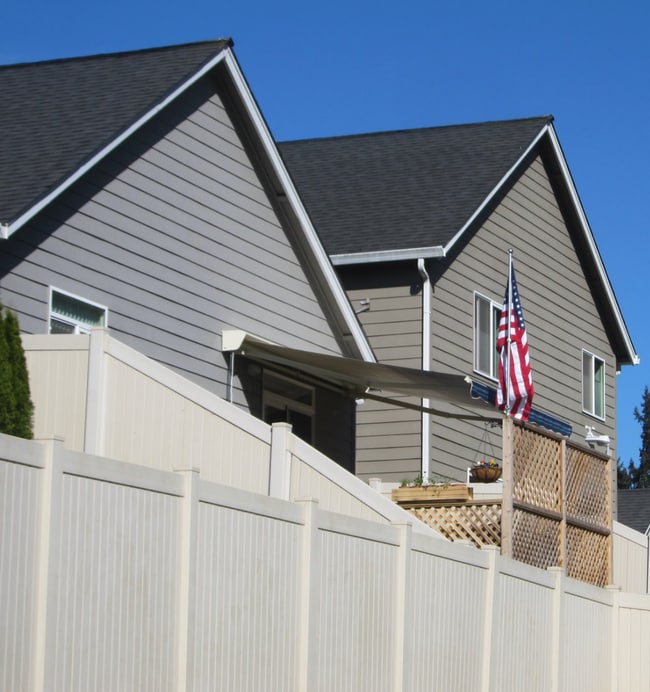 Building Photo - Bright & Welcoming 3-Bedroom Home in Ridgefield — Available Now