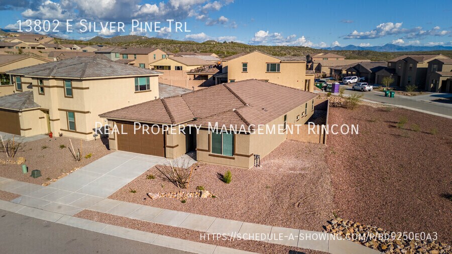 Building Photo - 13802 E Silver Pne Trl