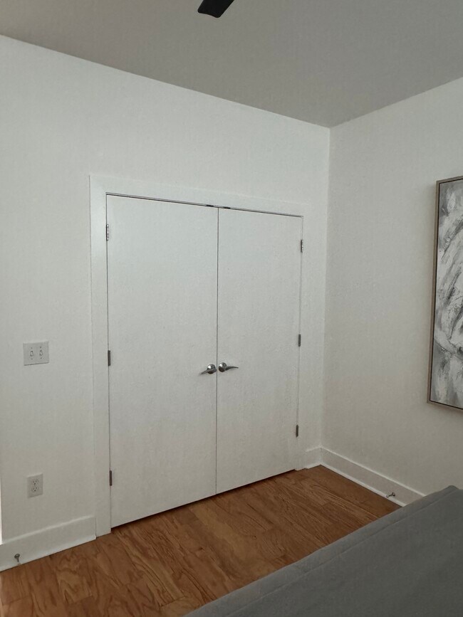 Building Photo - 413 Hancock Green Pl