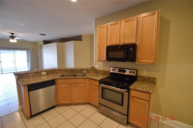 Building Photo - 10017 Bucklin St