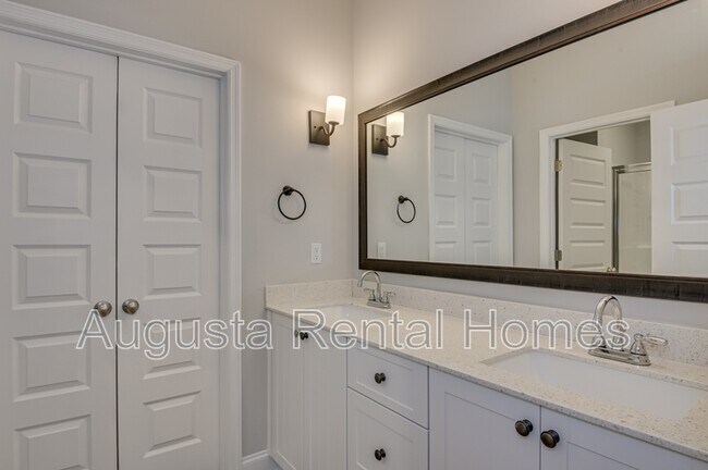 Building Photo - 5352 Nikki Way