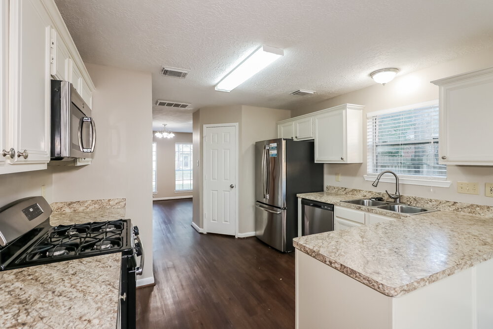 Building Photo - 4611 Dove Springs Dr