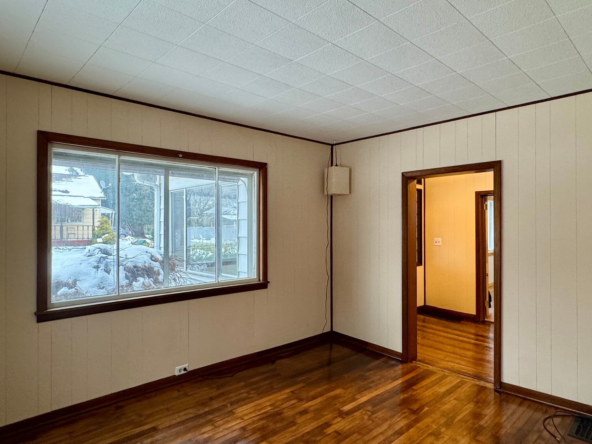 Building Photo - 1802 Perry Hwy