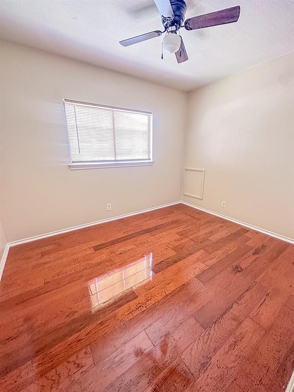 Building Photo - 2909 Donnell Dr