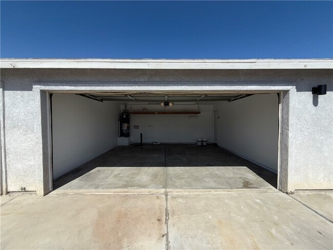 Building Photo - 807 Gemstone Ave