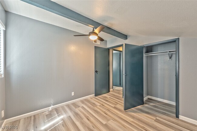 Building Photo - 7216 Archcrest Ave