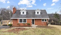 Building Photo - 203 S Elm Grove Ave