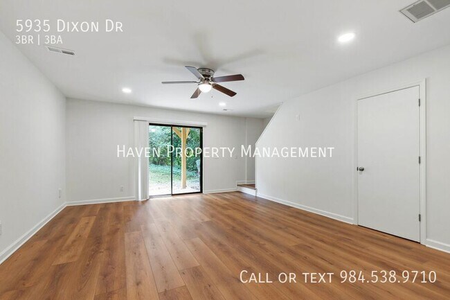 Building Photo - 5935 Dixon Dr