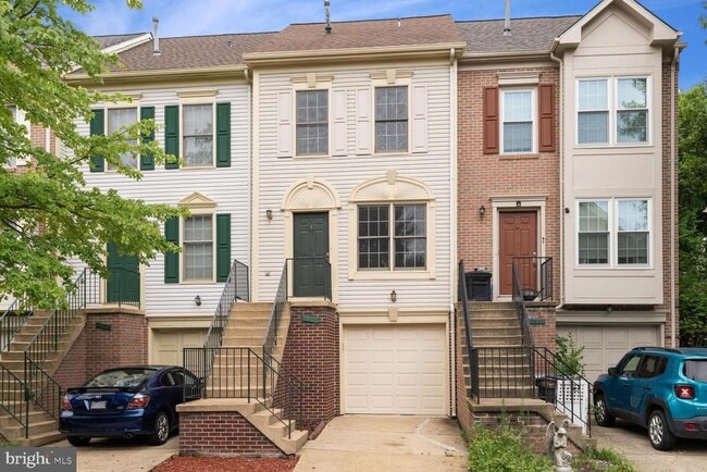 Building Photo - 7817 Gum Springs Village Dr