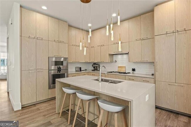 Building Photo - 1337 Grey Fox Ct NE