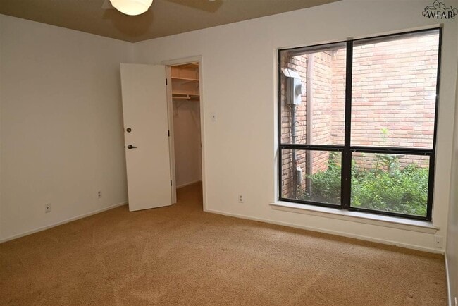 Building Photo - 2814 Mill Valley Dr
