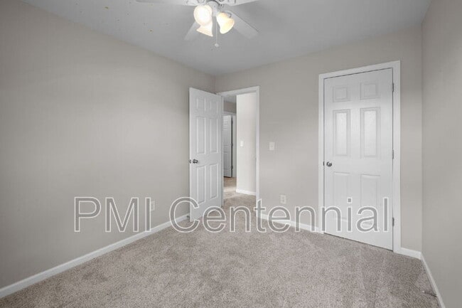 Building Photo - 2048 Lakeshore Overlook Cir NW