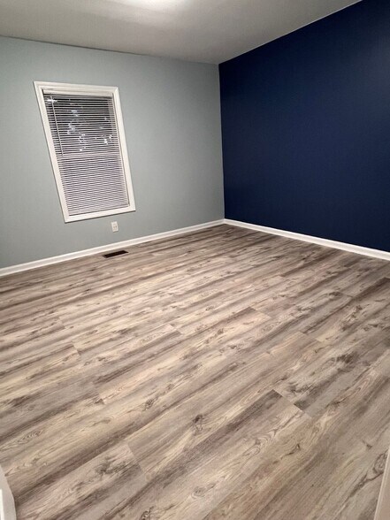 Building Photo - 117 Barbee Rd