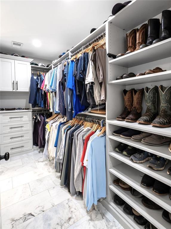 Building Photo - 8175 Main St