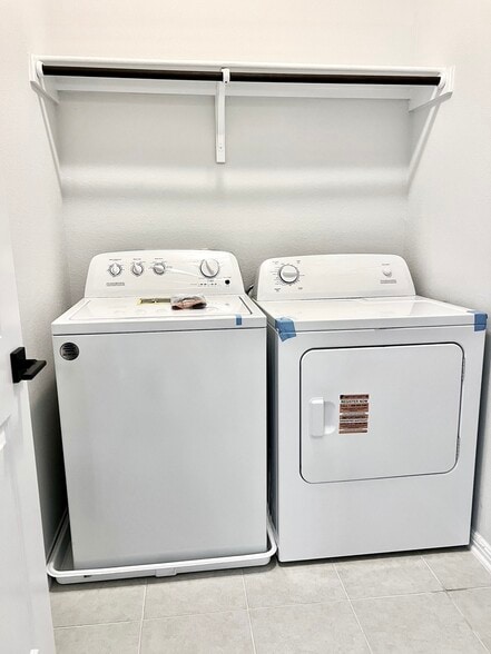 new washer & dryer - 1656 Coral Sunrise