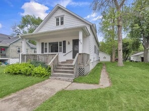 Building Photo - 615 Ogden St