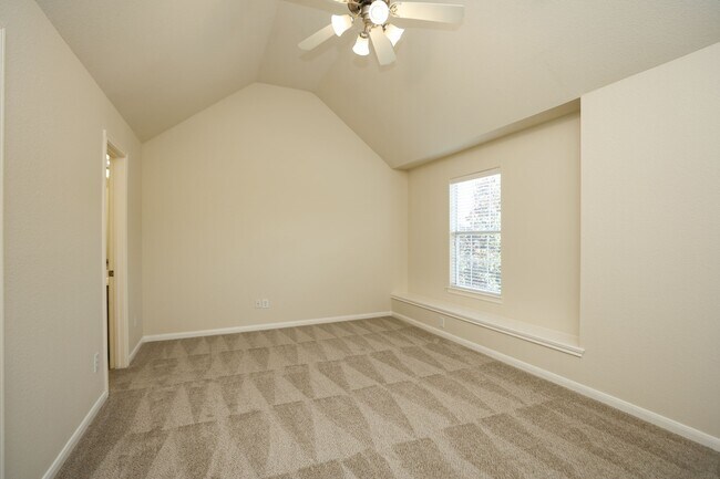 Building Photo - 1620 Grable Cove Ln