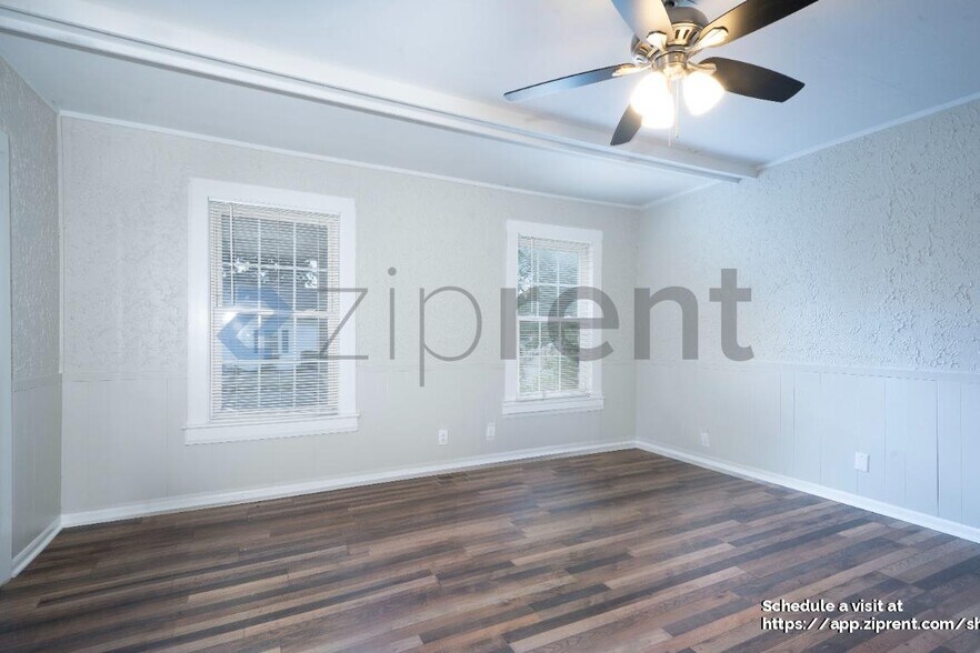 Building Photo - 3511 Clopton St SW