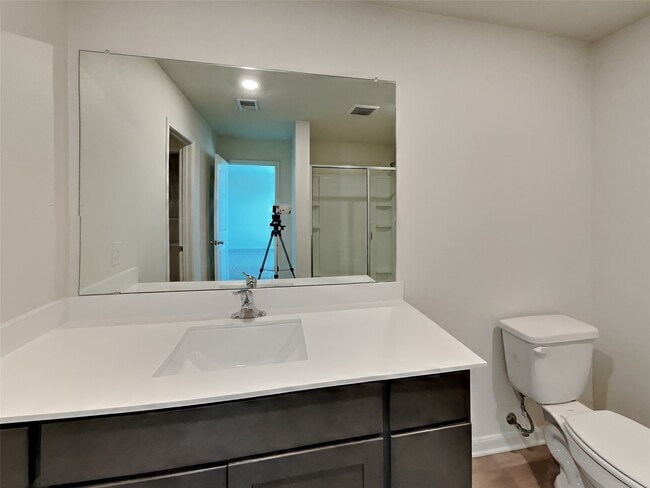 Building Photo - 732 Keeneland Dr